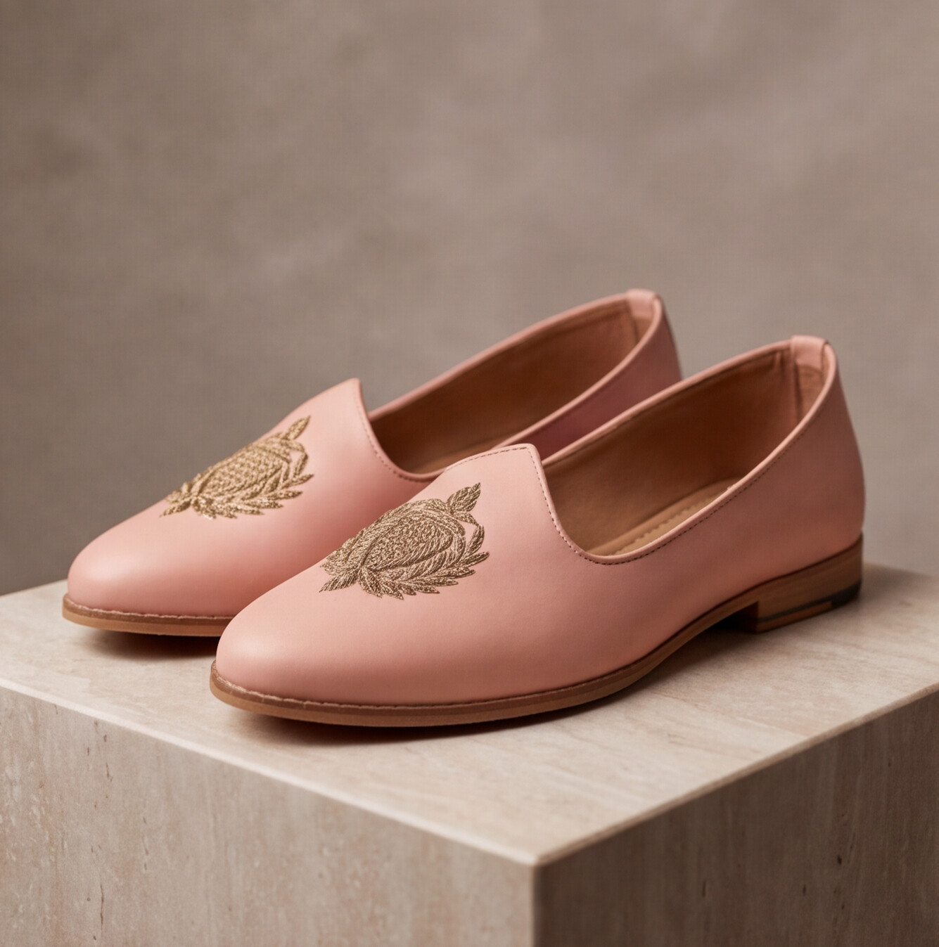 Peach Hand Made Embroidered Mojris